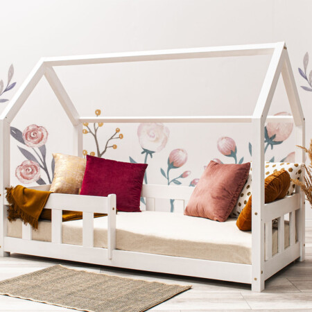 Wandsticker - Pastellwiese Das Bett auf dem Foto ist 160x80cm groß.